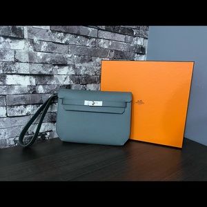 New 2019 Hermes Kelly Depeches  25